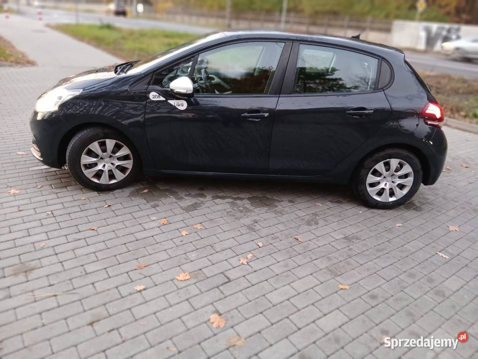 Peugeot 208 Like 12 benzyna Tablet Klima Możliwa manualna Warszawa sprzedam