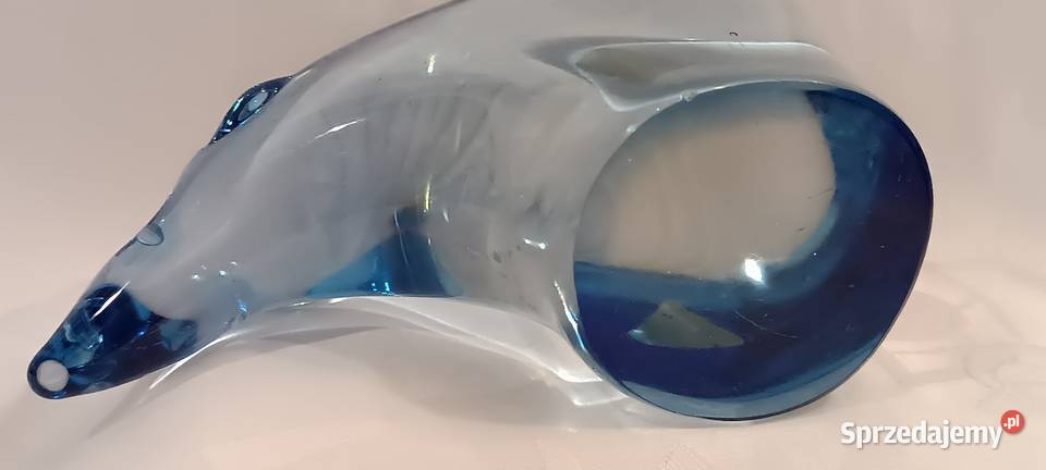 Figurka szklanego niedźwiedzia polarnego z małopolskie