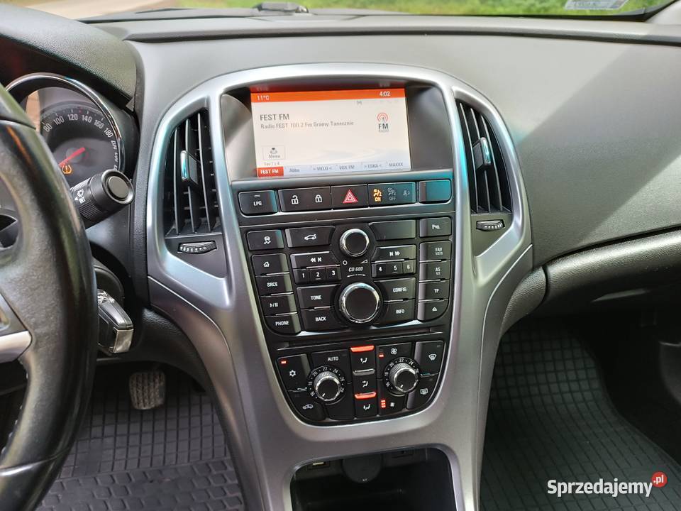 Opel Astra J 14B 140 LPG 201709 zadbana elektryczne lusterka Siewierz sprzedam