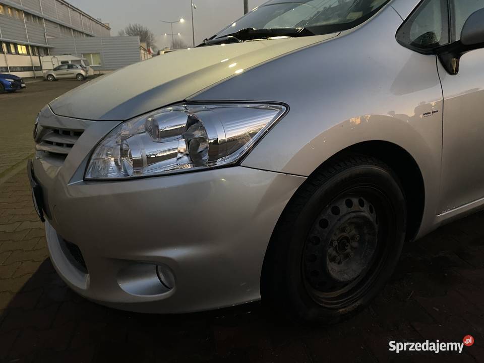 Toyota Auris 2012 Gostynin