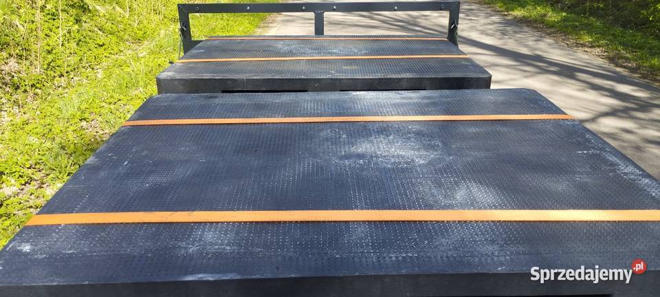 Palety plastikowe pełne 120x100 Miłki