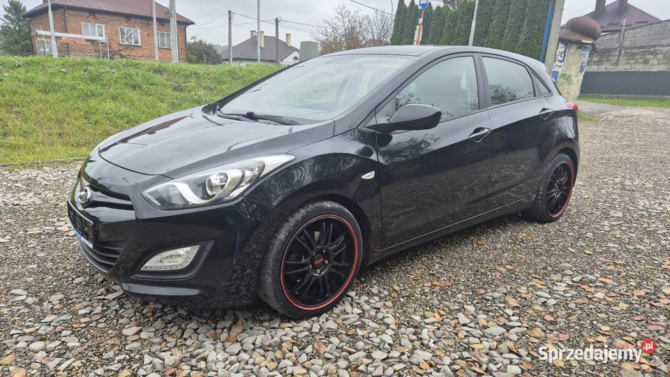HYUNDAI I30 16 135 OPŁACONY BEZWYPADKOWY lakier metallic podkarpackie Rzeszów
