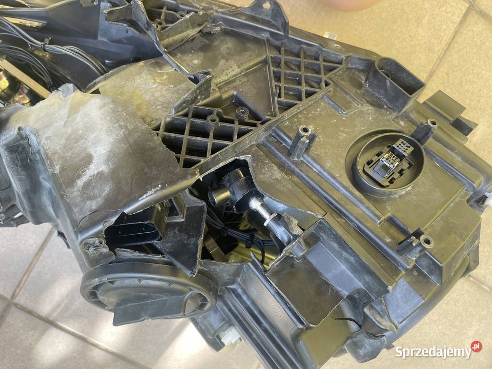 Bixenon Mercedes AW176 lewy przód