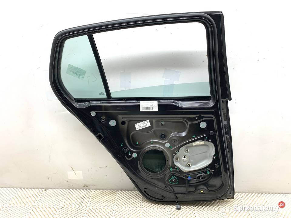 DRZWI LEWY TYŁ VW GOLF V Hatchback 0310 CZARNY