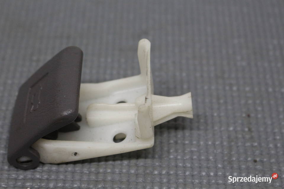 Toyota Prius 1 9703 klamka rączka maski osobowe Prochowice