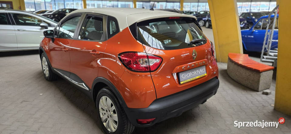 Renault Captur OPIS W podanej roczna gwarancja I isofix