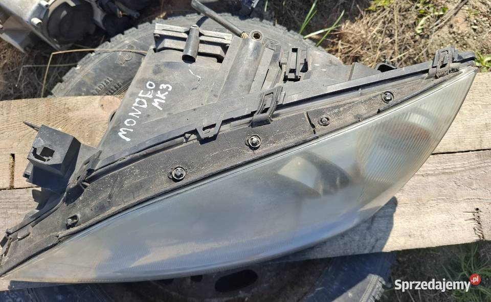 Lampa Lewa Przód Ford Mondeo MK3 Xenon osobowe Wisznice