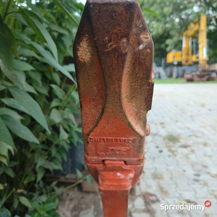 ZrywałRipperZąbKieł do koparki 915 ton Staw