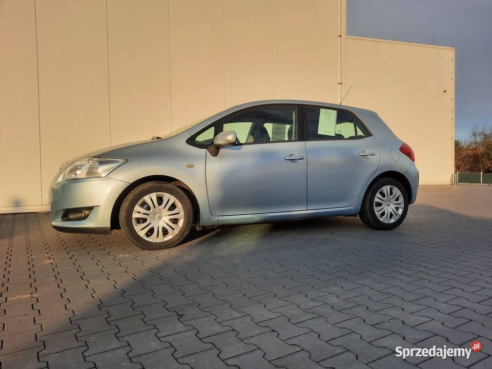 Sprzedam Toyotę Auris 1 4 D4D diesel z roku 2009 231000km podkarpackie