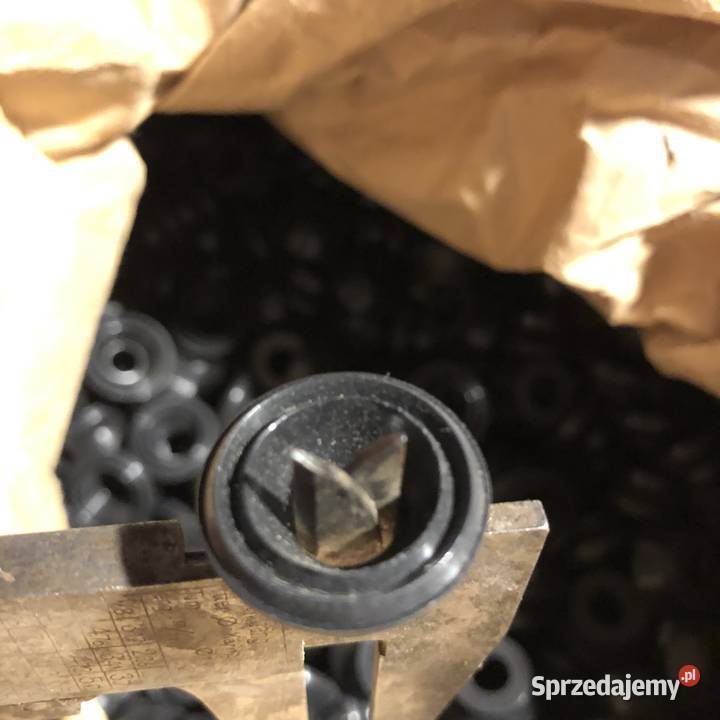 Osłona m8 m6 kapturek wodoszczelny wodoodporny Poznań sprzedam