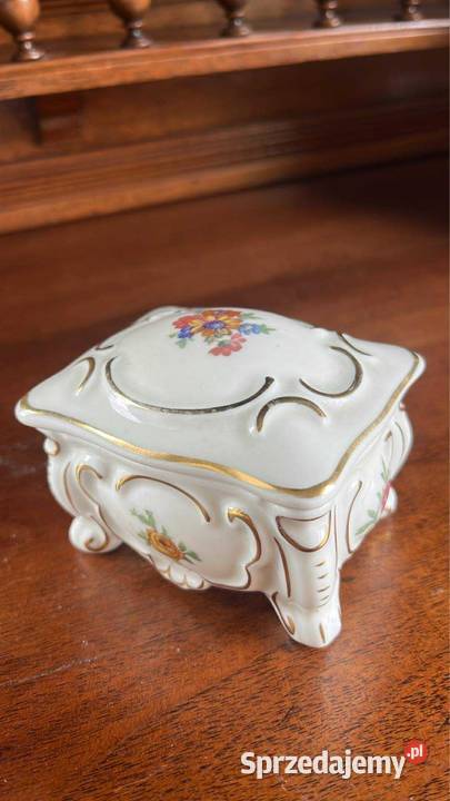 Puzderko Syg Gerold Tettau Porcelana ecru Gdańsk