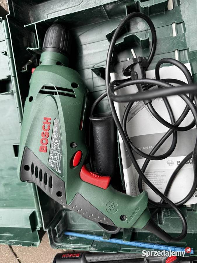 Bosch udarowa PSB 650 RA SSBF odsysanie