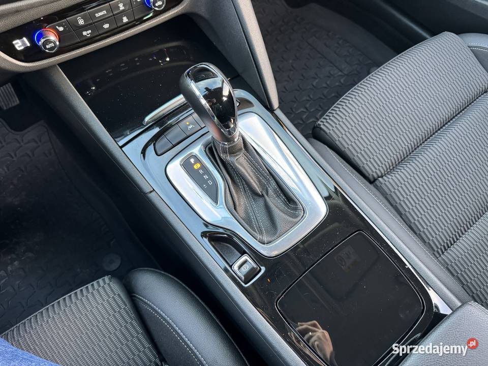 Opel Insignia 20 DIESEL Klimatronik Nawigacja ESP Konin sprzedam