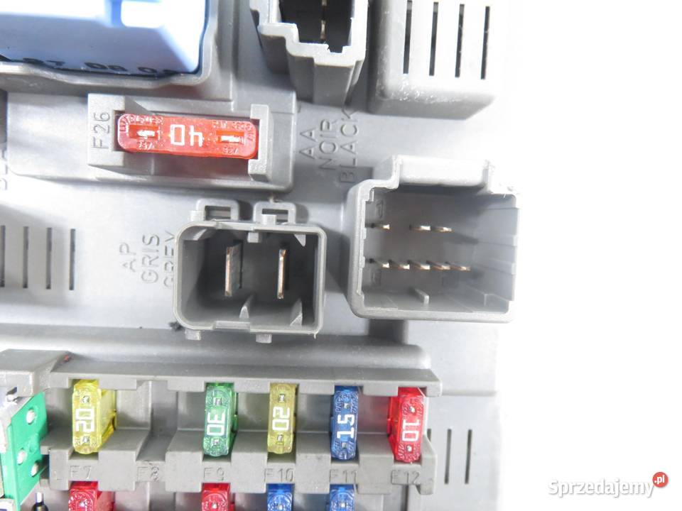 BSI FIAT ULYSSE 22 JTD 9649477480 osobowe Skrzynki bezpieczników