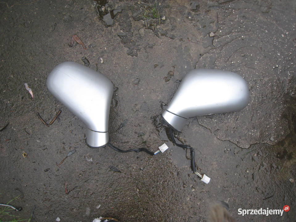 Lusterko zewnętrzne prawe srebrne Mitsubishi Kraków sprzedam