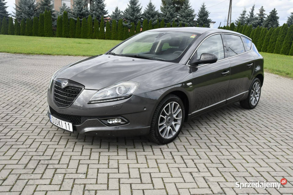 Lancia Delta 14Turbo SportKlimatr 2 ABS Delta Kutno