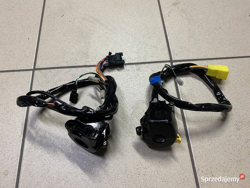 Przełącznik prawy lewy Suzuki Burgman 400 K7 Brzeszcze