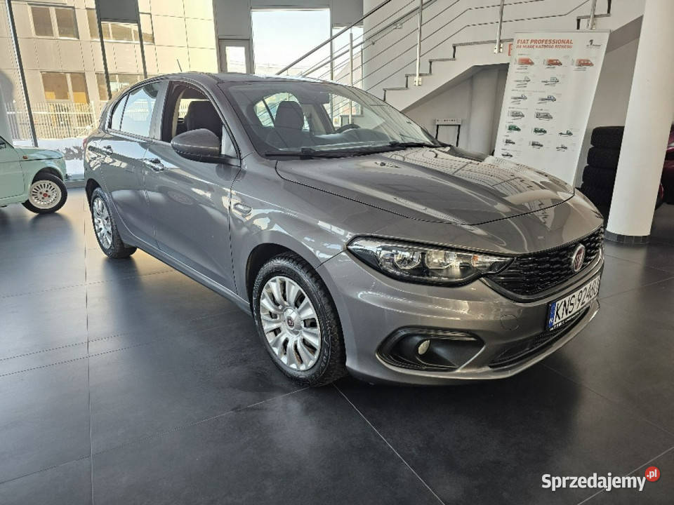 Fiat Tipo HB EASY 14 95 wyposażenie serwisowany komputer pokładowy Tipo