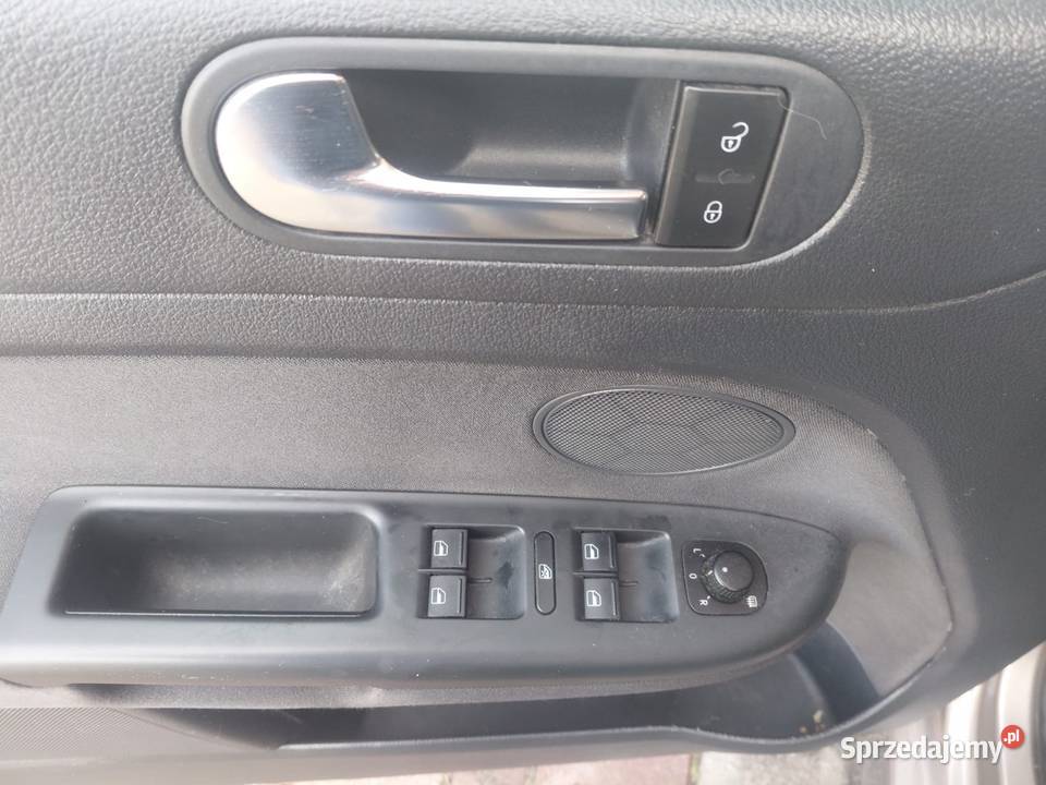 Volkswagen Golf Plus 2010r 12 16V 105 179 Jelenia Góra sprzedam