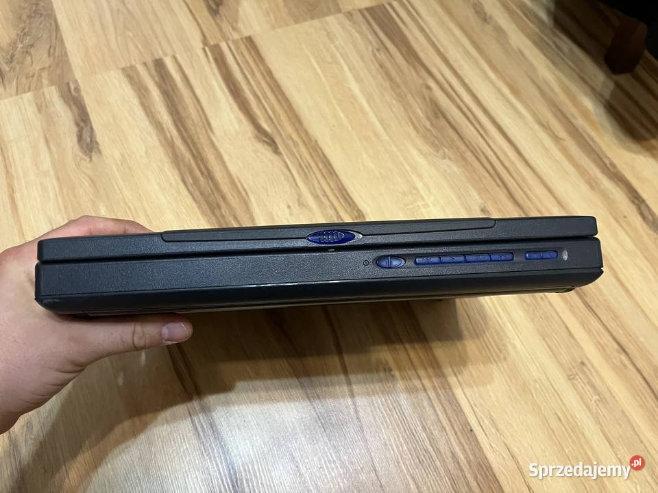 Zabytkowy laptop HP OmniBook XE2 Brzana