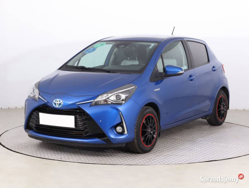 Toyota Yaris 15 Hybrid Piaseczno