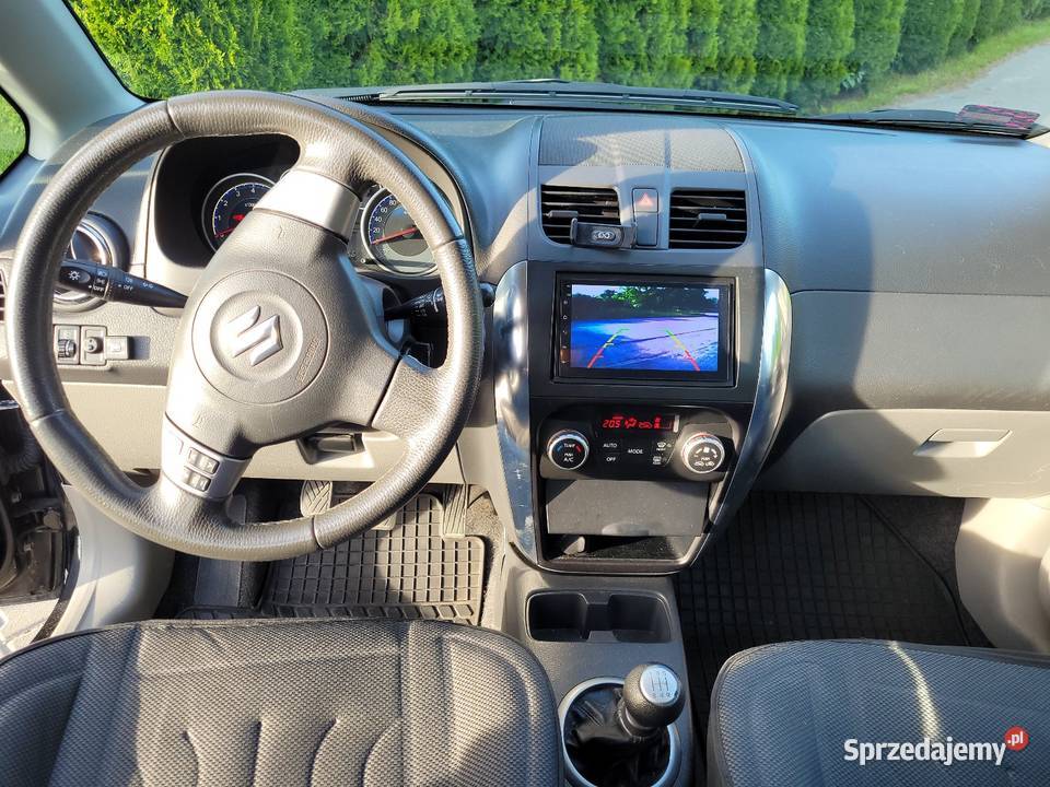 Suzuki SX4 16 bg 4x4 2010 SX4 Kielce