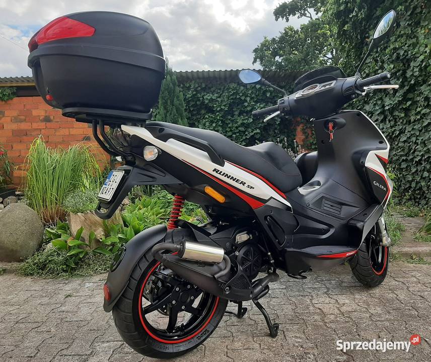 nowa Gilera Runner Sp 50 2t 2009r 2wł 4606 70h Gilera wielkopolskie Tuczno sprzedam