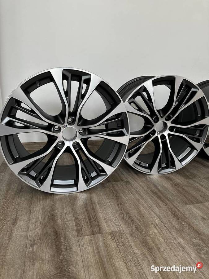 4 Nowa felga aluminiowa BMW OE WZÓR 599M Opony i felgi Gorzyczki