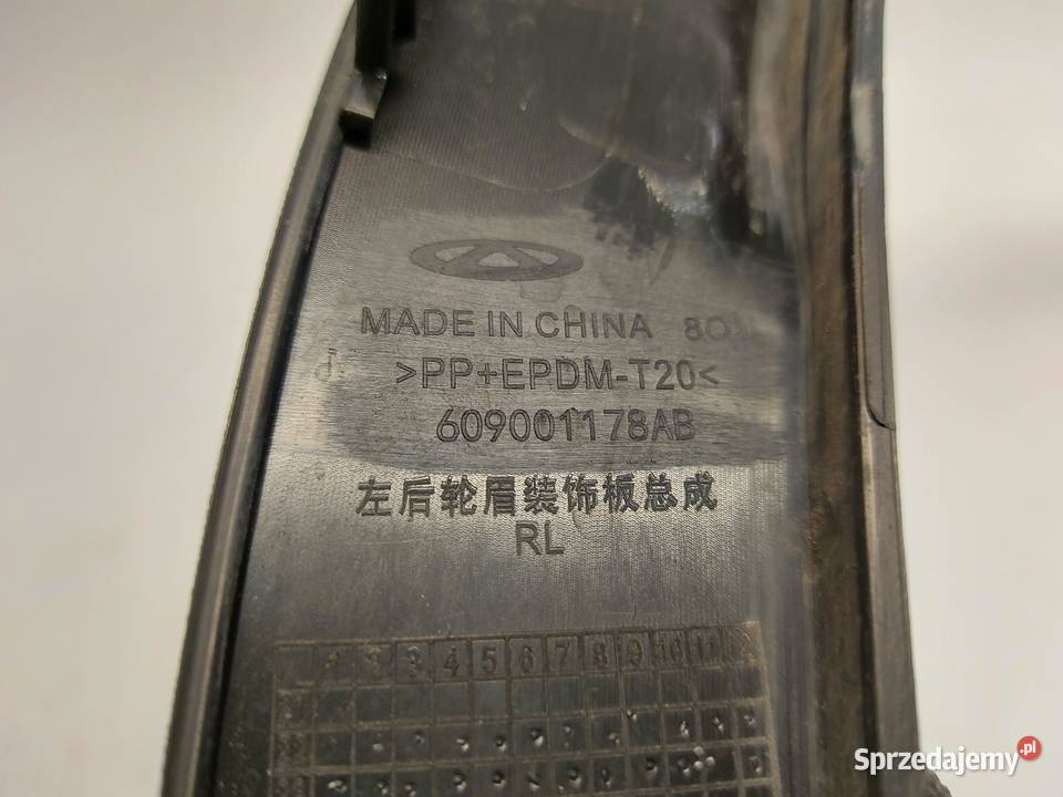 Chery Omoda 5 nakładka łuk listwa na błotnik Listwy i nakładki