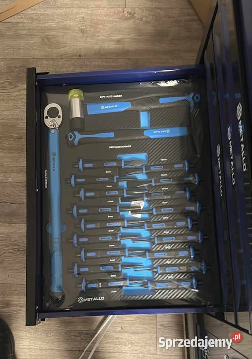 Wózki Narzędziowe Turek