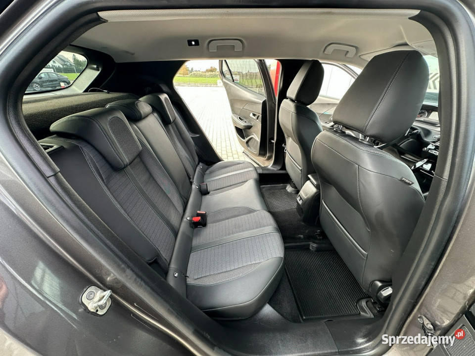 Peugeot 2008 Salon 2 kplopon Półskóra