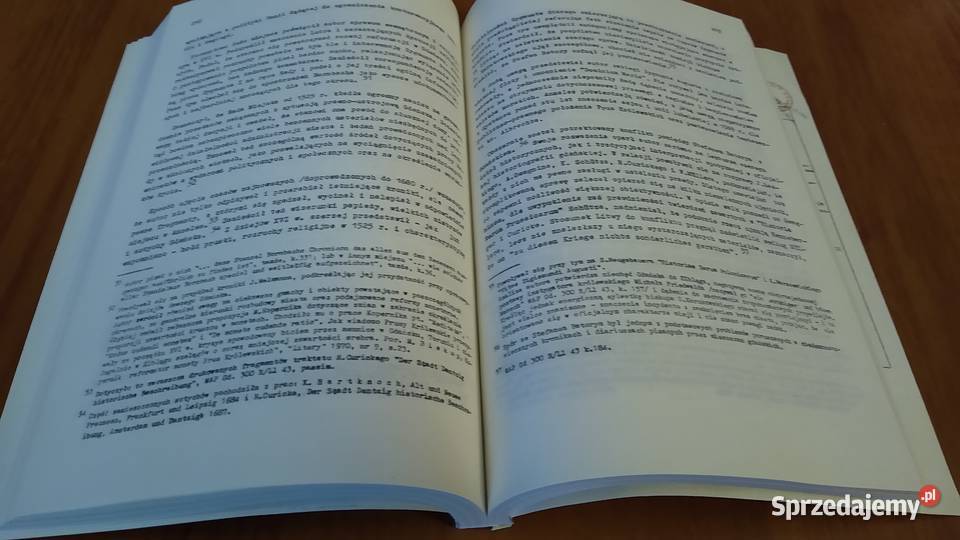 W kręgu prac historyków gdańskich XVII wieku Książki naukowe i popularnonaukowe pomorskie Gdańsk sprzedam