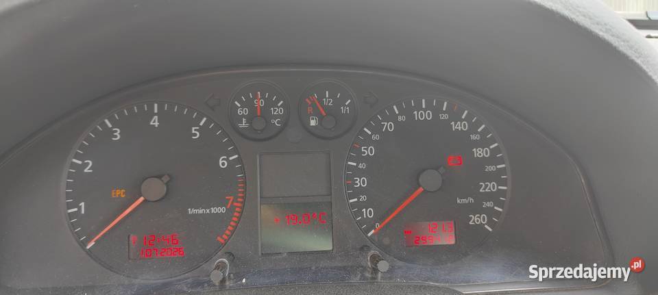 Audi A4 B5 18 LPG komplet kół ważny PT i OC Świdwin