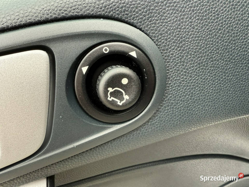 Ford Fiesta nowa Niski oryginalny przebieg Mk7 ogrzewanie postojowe Poznań