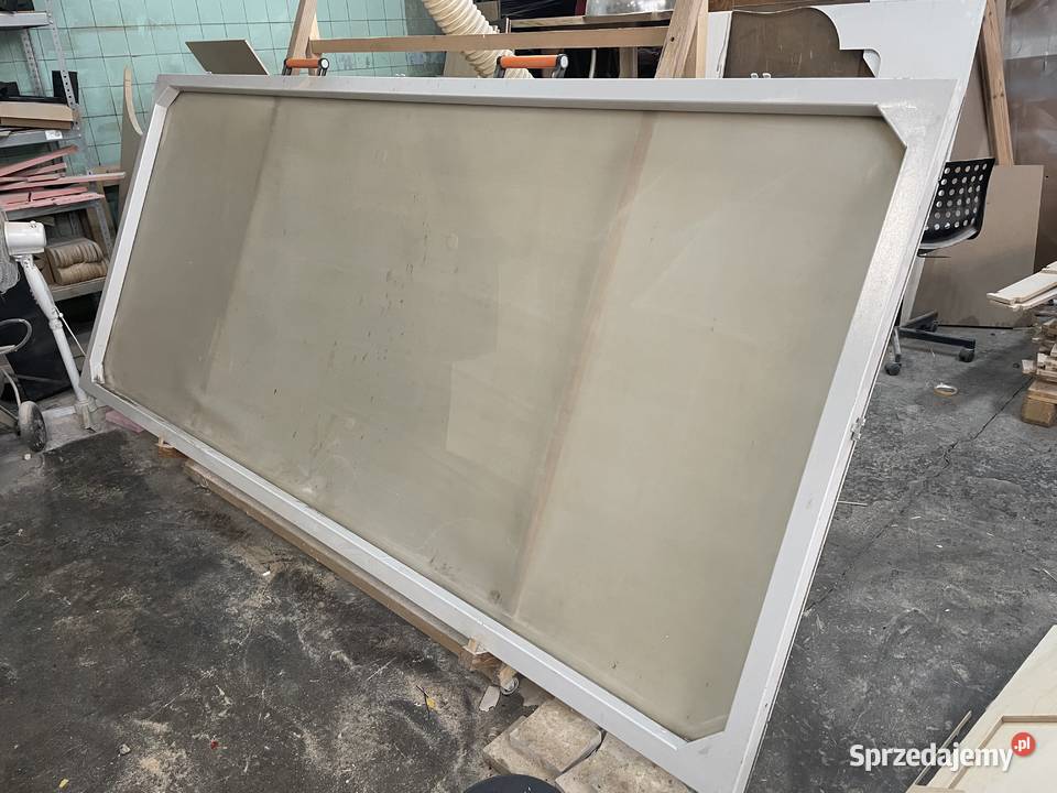 Prasa próżniowa membranowa czeskiej firmy Adamik Wysoka