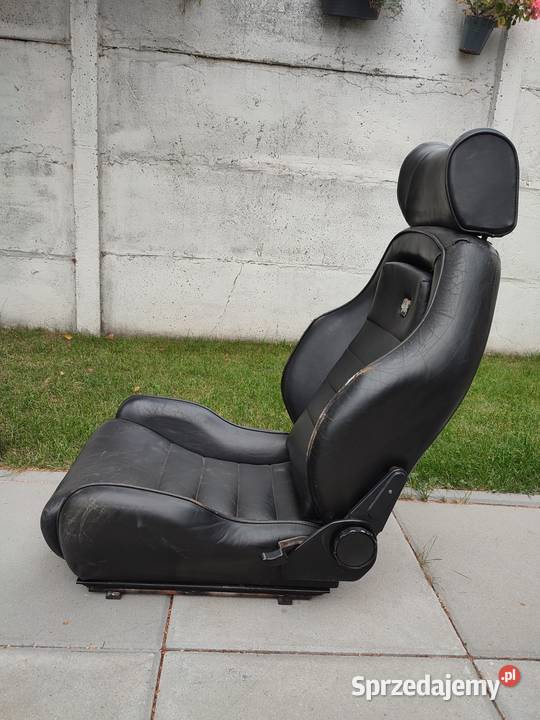 Fotel kibełkowy knig recaro Ciechocinek