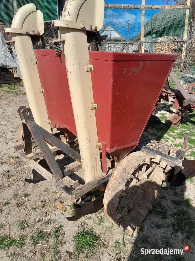 Sadzarka do ziemniaków akpil Gnojnik