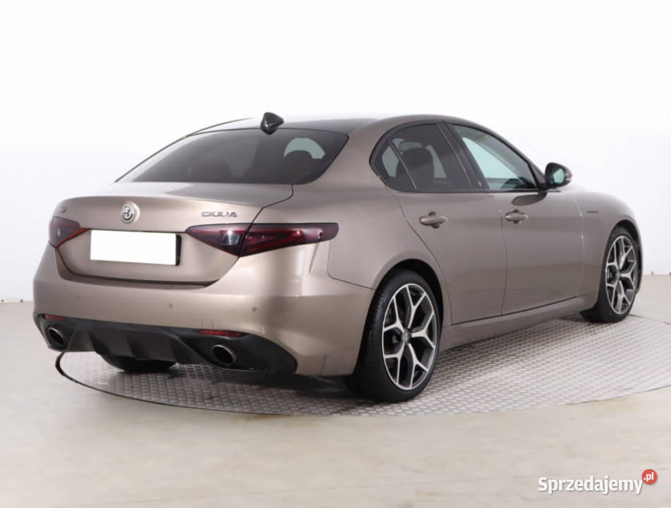 Alfa Romeo Giulia 20 Turbo reflektory ksenonowe Piaseczno sprzedam