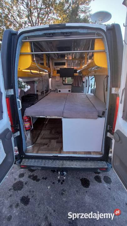 Kampervan Renault Trafic zadbany doposażony Krasnystaw