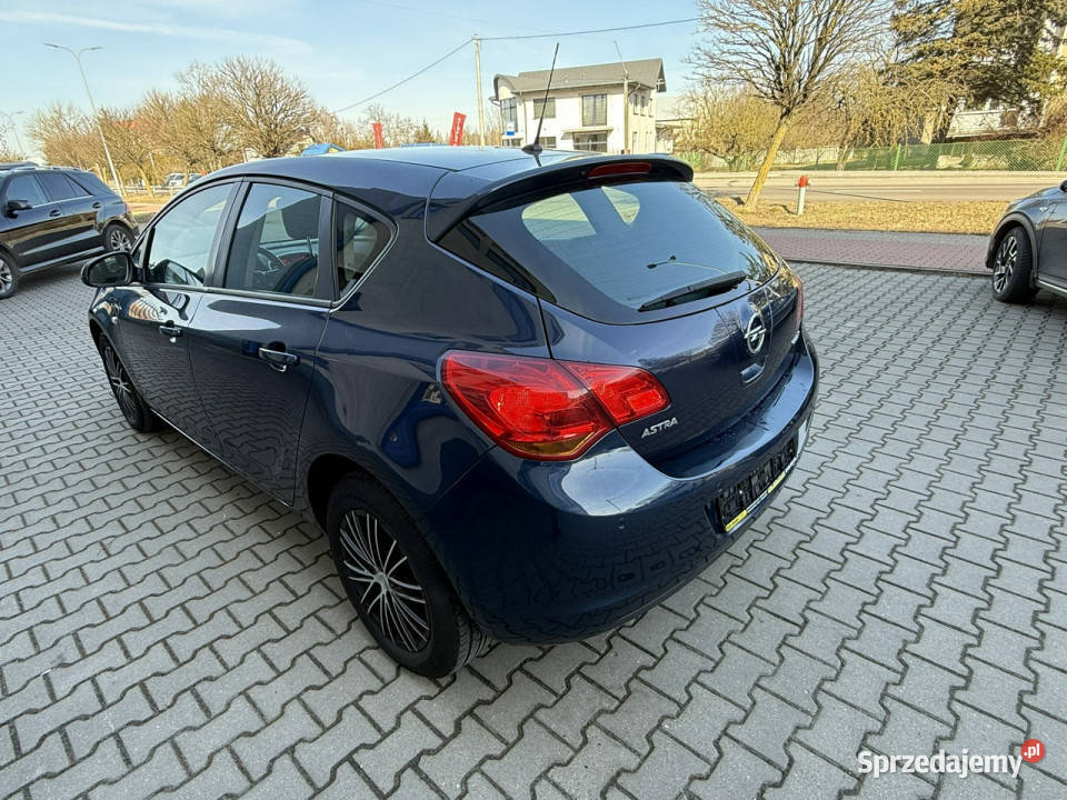 Opel Astra Opel Astra IV 14B 2011r Hatchback Sokołów Podlaski