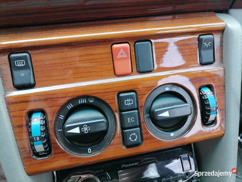 MercedesBenz W124 250DOM602 Oryginalna Z Vin Kompresory klimatyzacji mazowieckie Łochów