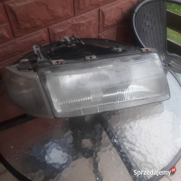 Reflektor kierunek pasażera OPEL VECTRA A przed