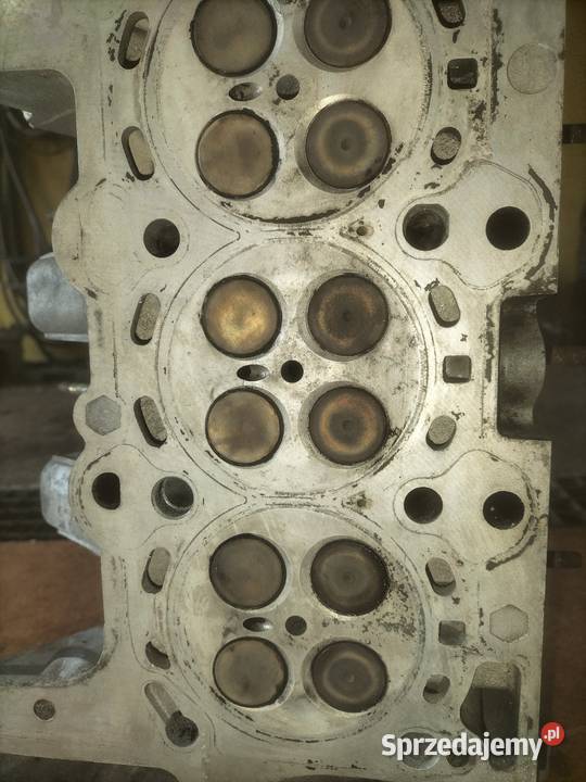 Głowica cylindrowa BMW E46 330D CD E60 E61 530D Poręba