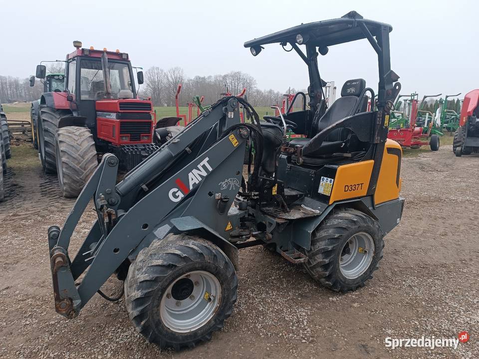 Sprzedam ładowarkę przegubową Giant D337T 2014 Suwałki