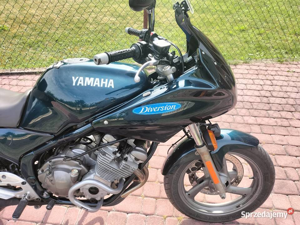 YAMAHA XJ600S