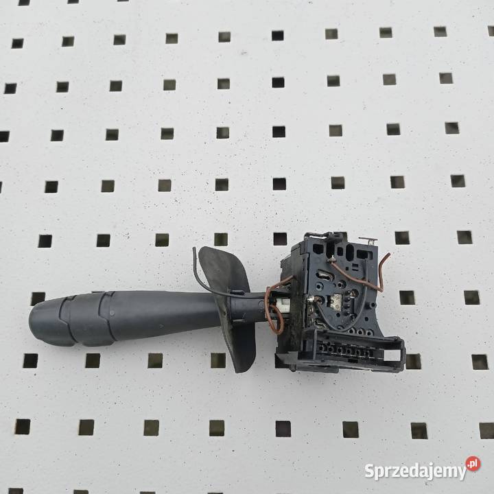 CLIO 2 II 9801 PRZEŁĄCZNIK ZESPOLONY 36911F 05E8 wyposażenie elektryczne Kamień Pomorski