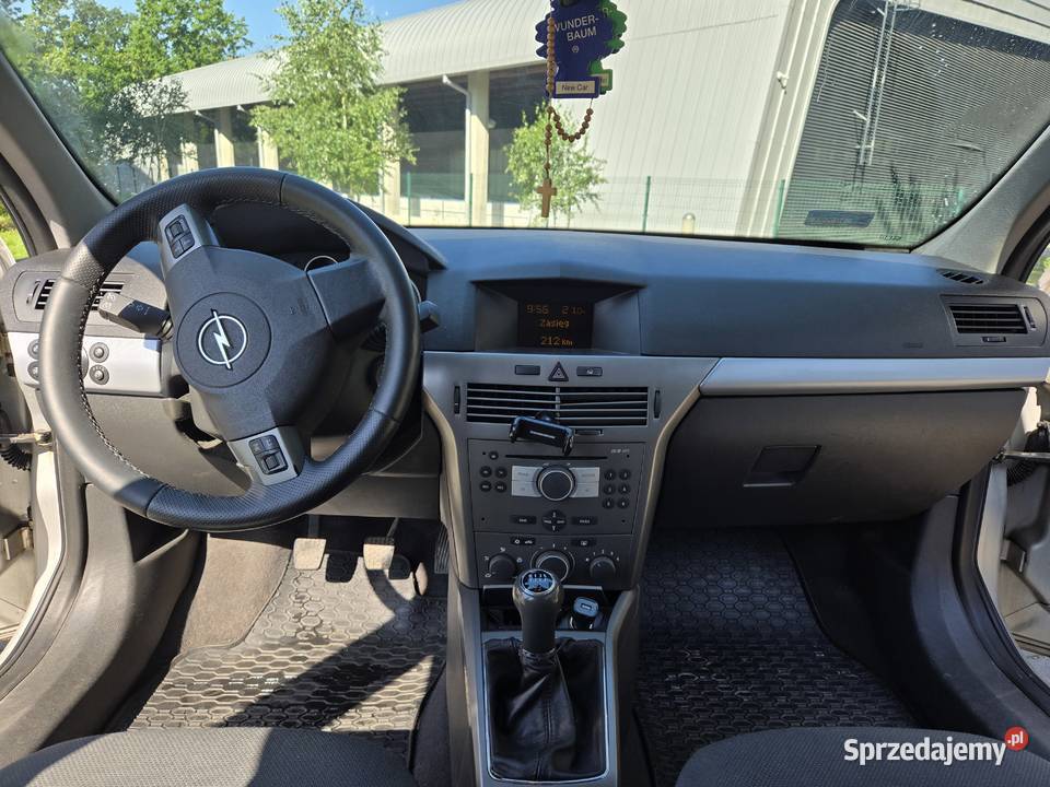 Opel astra H 2005r 16 benzyna