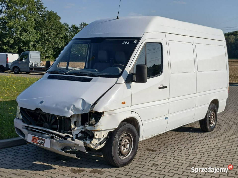 Mercedes Sprinter 27CDI 156 klimatyzacja bez Rok produkcji 2002 Samochody dostawcze Kęty
