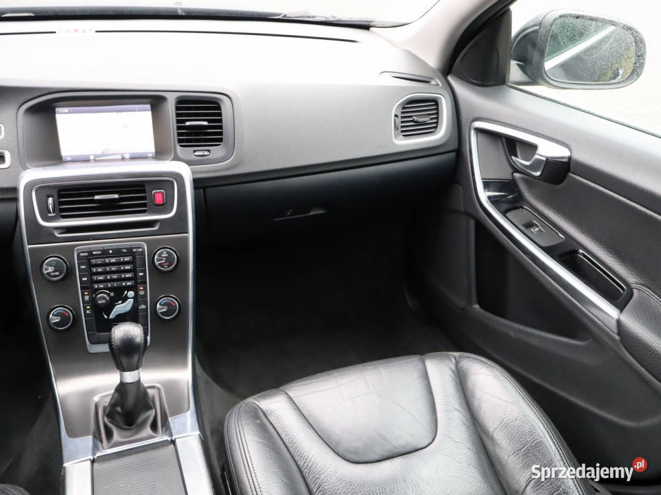 Volvo V60 D2 nieuszkodzony Katowice