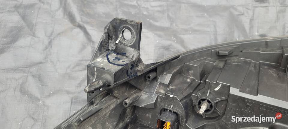 LAMPA PRAWA REFLEKTOR PRAWY RENAULT TRAFIC 3 III Ruda Śląska